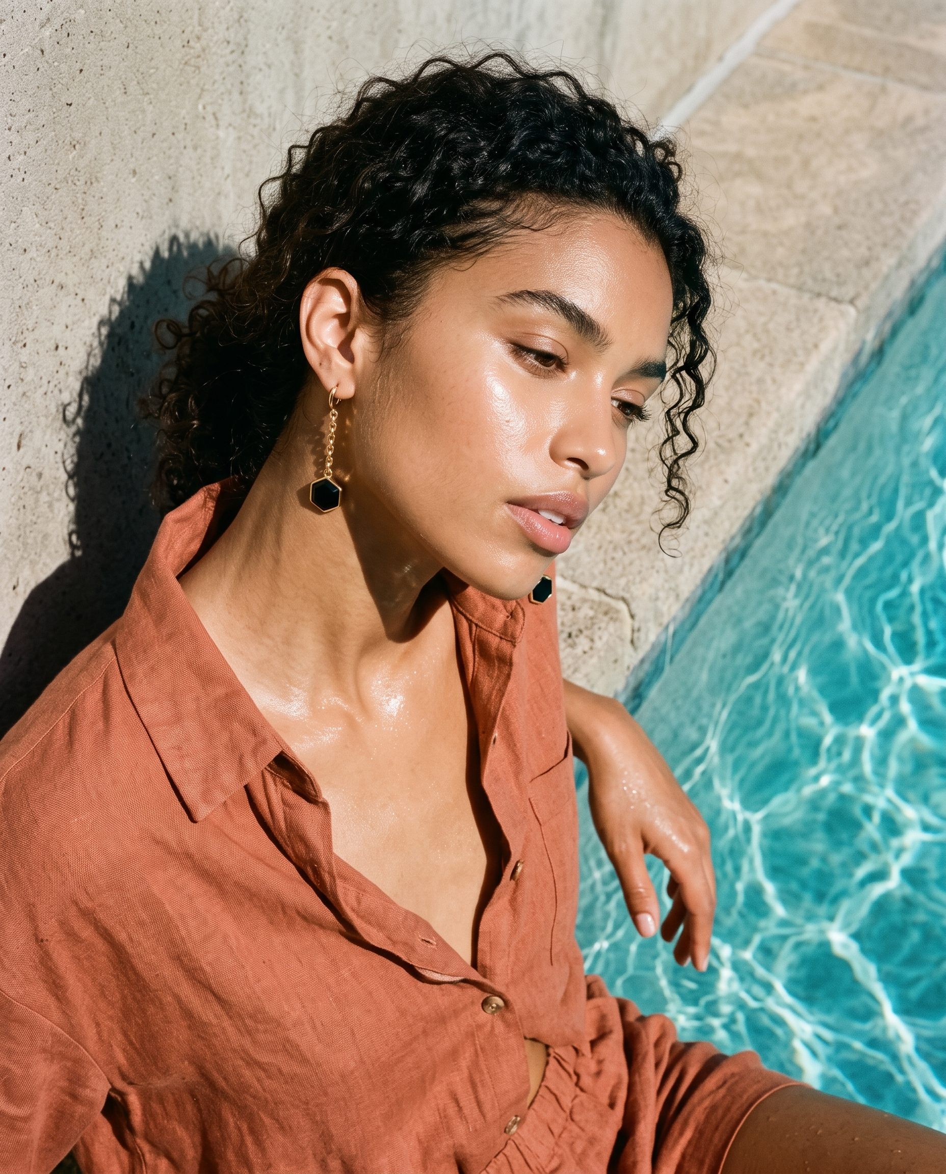 Pool Campaign jewelry photography example 17