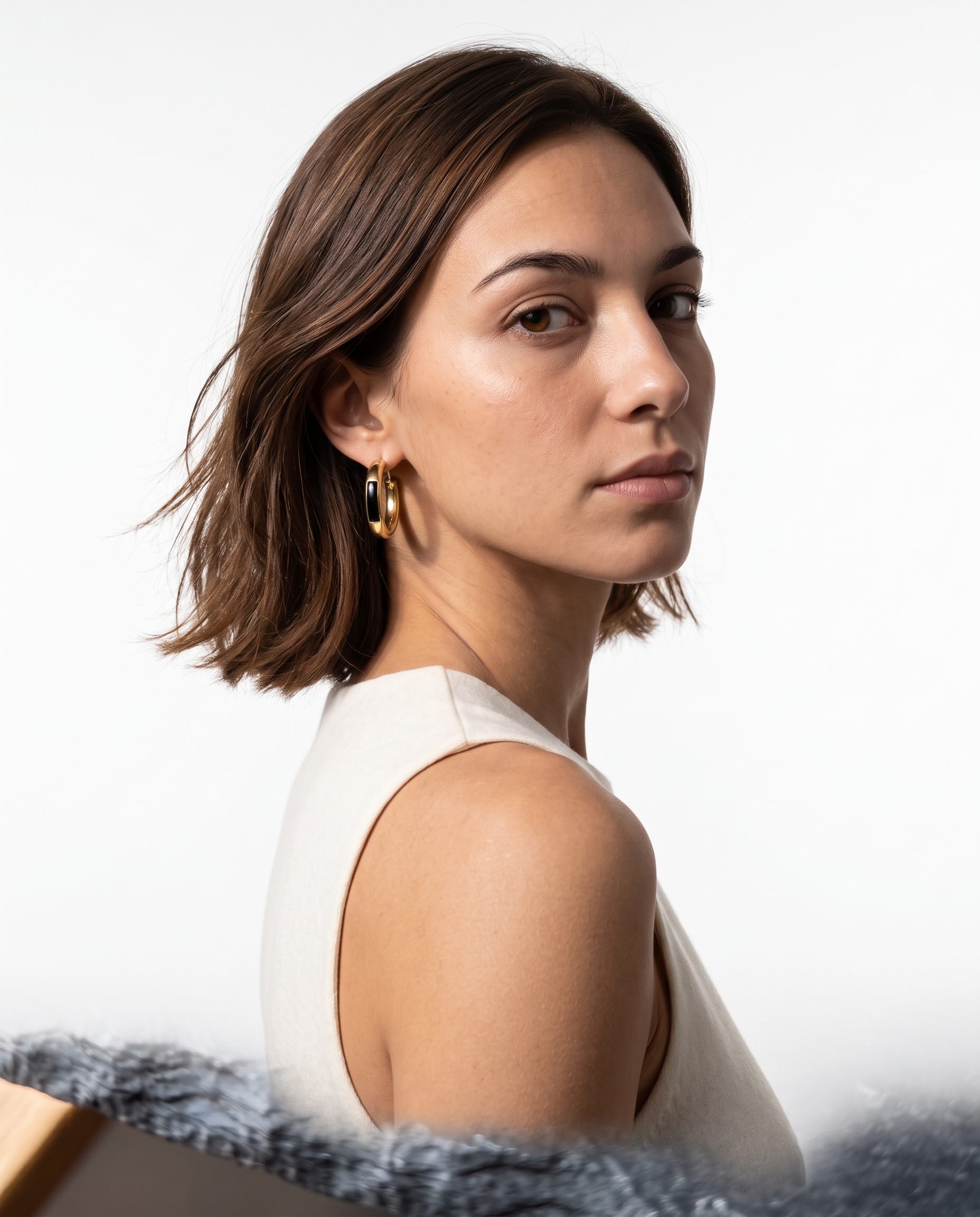 White Lux jewelry photography example 20