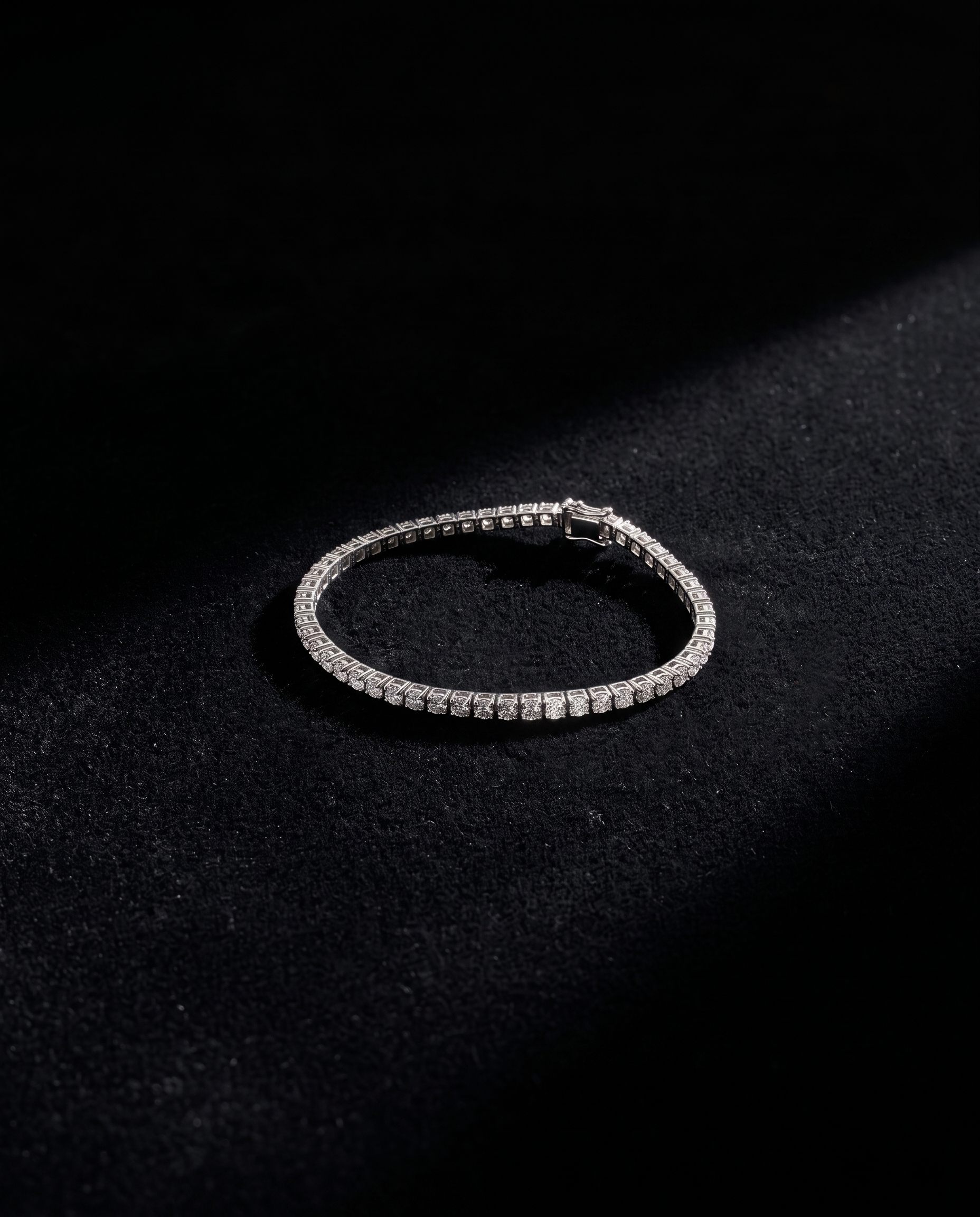 Deep Velvet jewelry photography example 16