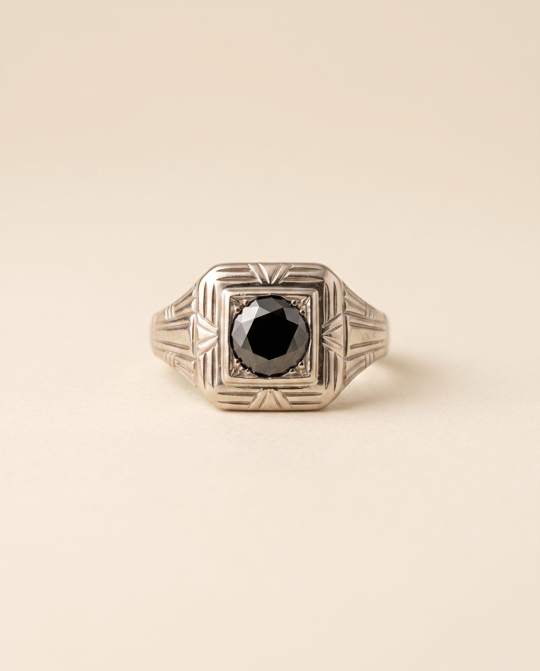 Seamless Pure jewelry photography example 9
